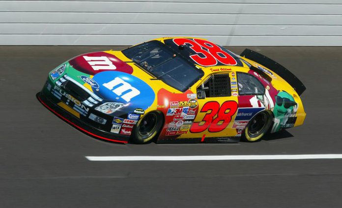 Gilliland car 4 col bw
