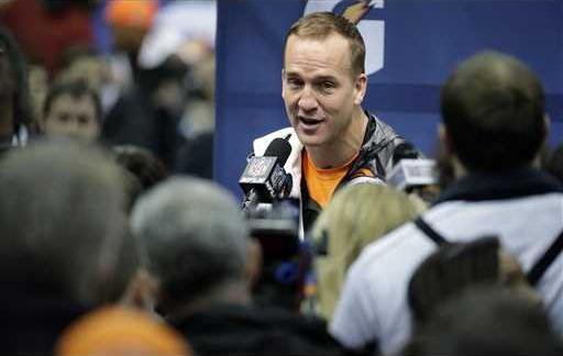 Super Bowl Football Heal WEB