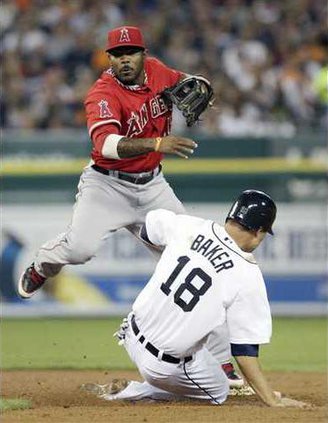 Angels Tigers Basebal Heal