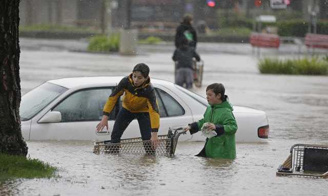 California Storms Werm