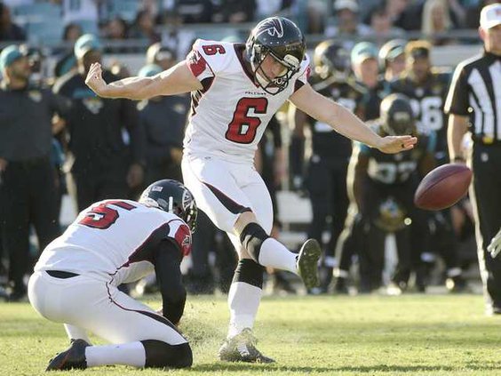 Falcons Graham Footba Heal WEB