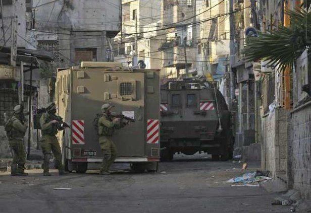 Mideast Israel Pale 7668991