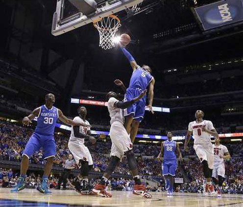 NCAA Kentucky Louisvi Heal