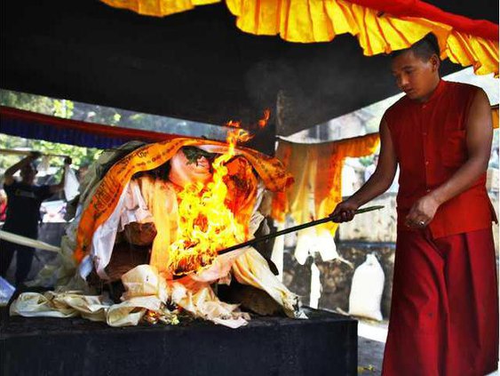 Nepal Everest Avalanc Heal