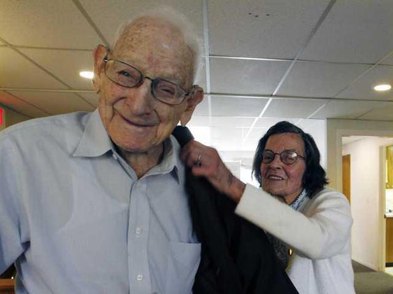 W Elderly DNA Heal-1