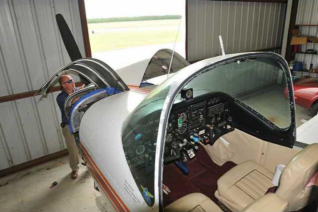 051909 NAVION AIR SHOW 02 web