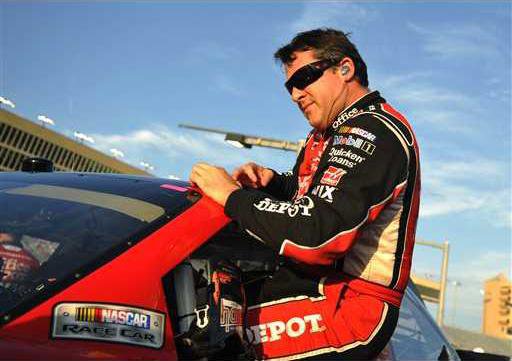 NASCAR Atlanta Auto R Heal