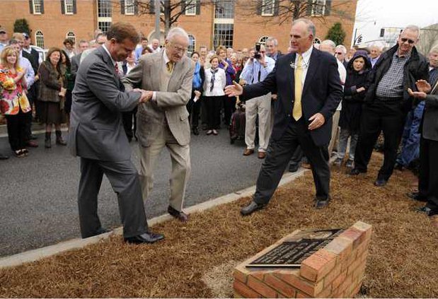 W031214 OLLIFF DEDICATION 01