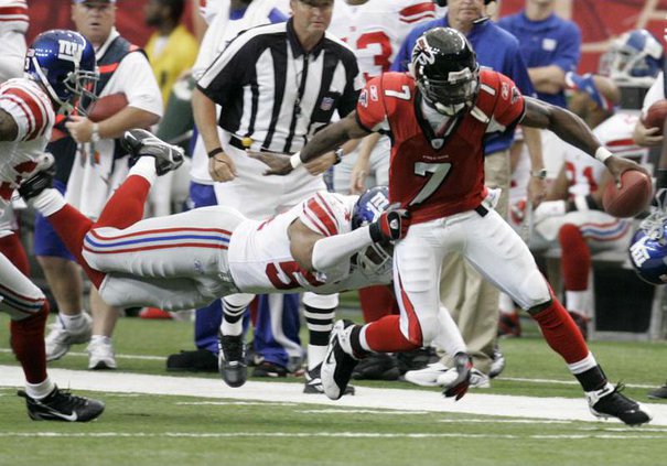 FALCONS 6 col bw