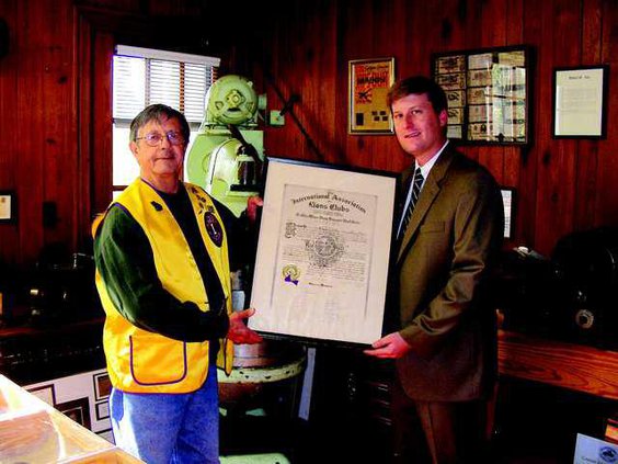 Lions-Hist Soc story