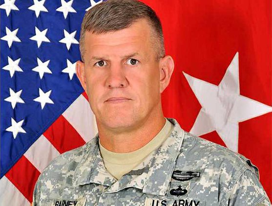 Maj Gen James Rainey