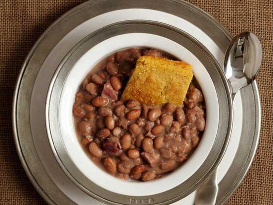 pinto beans and cornbread