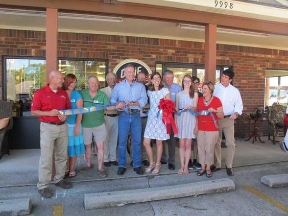 ribbon cut dixie pickers