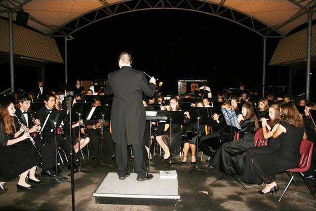 band-010