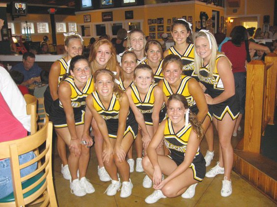 RHHS-cheer