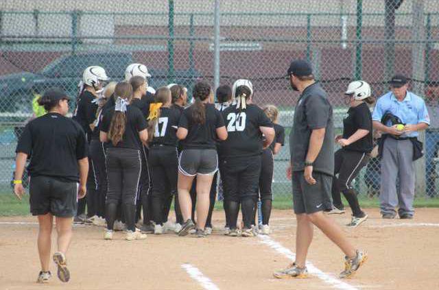 RH softball 0922 007