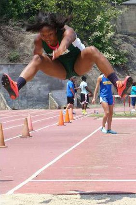 oglesby in long jump