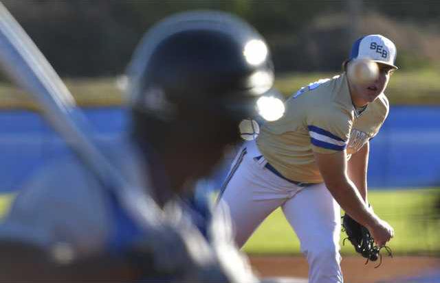 030218 SEB BASEBALL