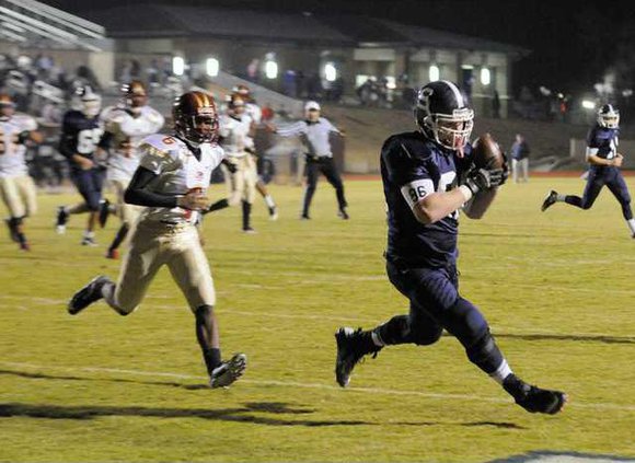 110912 SHS FOOTBALL 01