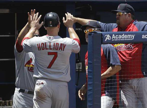 Cardinals Braves Base Heal