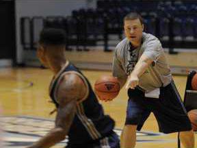 GSU HOOPS 092713 241 WEB