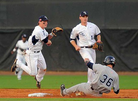040111 GSU BASEBALL 01 web