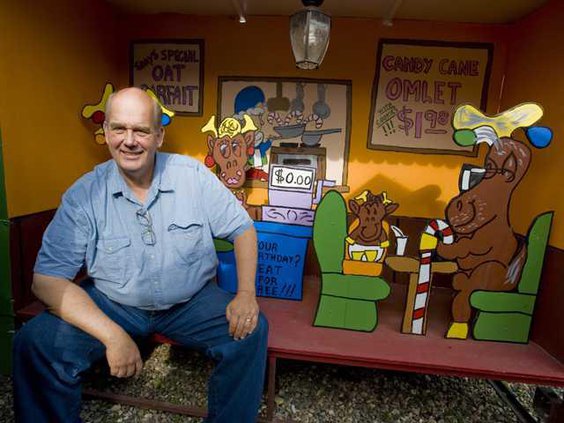 Snoopy House Saved W