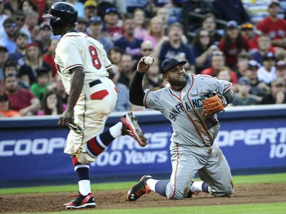 Giants Braves Basebal Heal