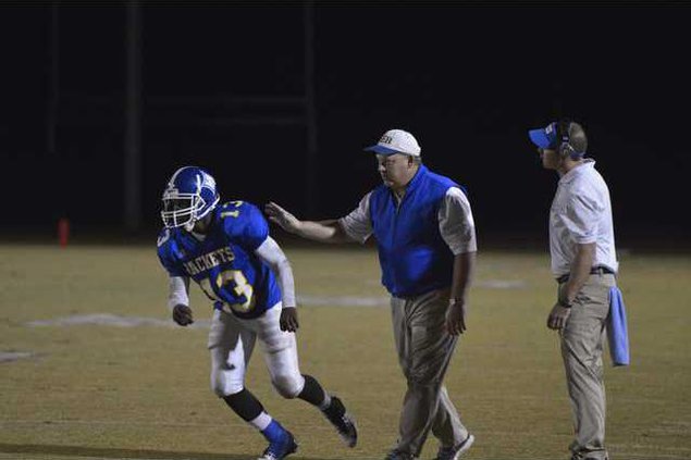 SEB FOOTBALL 102315 540