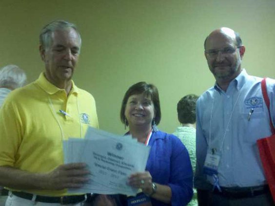 W Kiwanis award