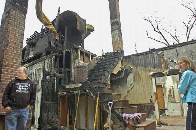 122707 FIRE STRICKLAND