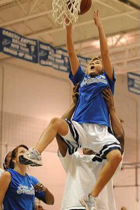 CRCT Hoops Slideshow 09