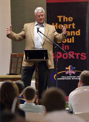 W 032014 FCA REEVES 01 