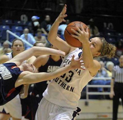 010712 BKW GSU HOOPS 01