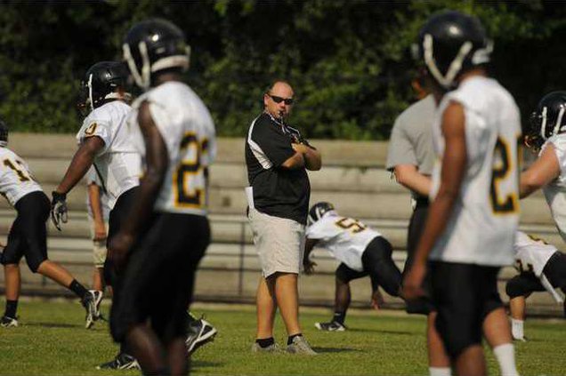 081512 CLAXTON HENDRIX 01