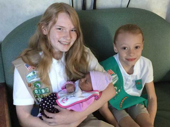 Mary2c Peyton2c Abbey 2