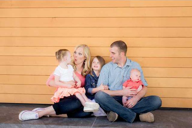 a93aa31b0fe5087121390d1cce38a5a5d213db2f2ec82e67991e723b4a5dbc8d