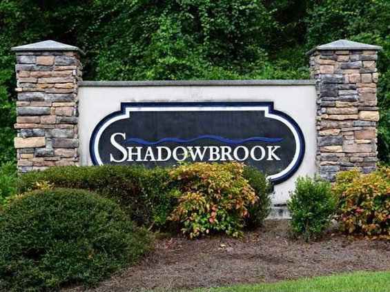 Web shadowbrook