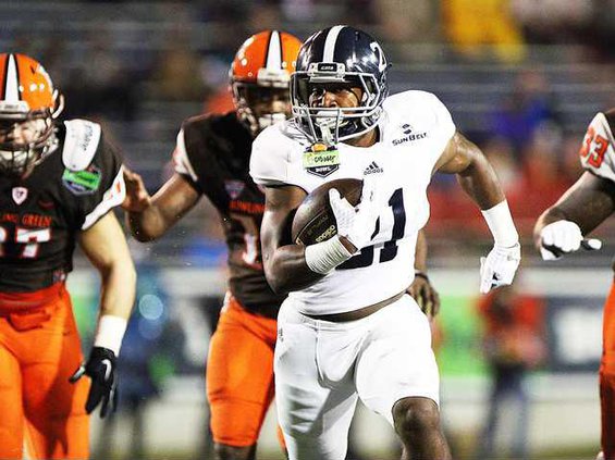 GoDaddy Bowl Football Heal 1