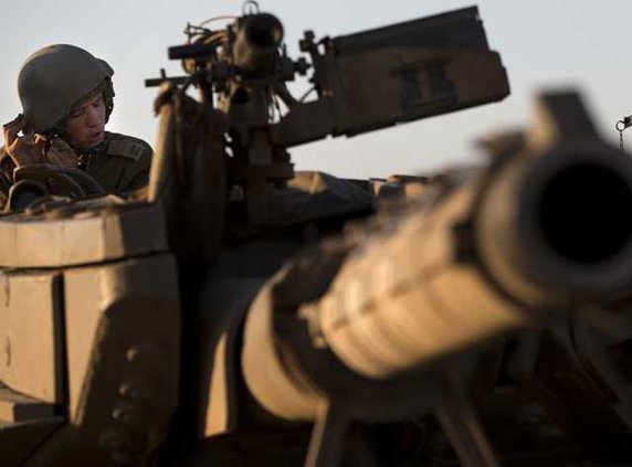 W Mideast Israel Syria Werm