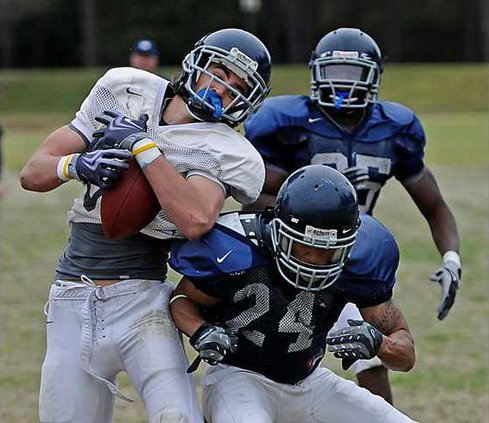 032710 GSU FOOTBALL 03 web