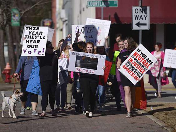 W 012118 WOMENS MARCH 03