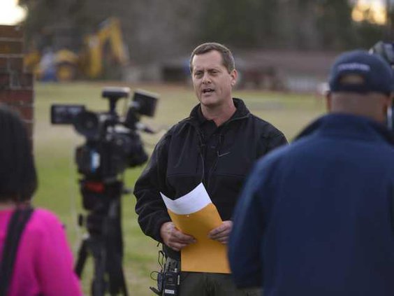 W 012617 SHOOTING PRESSER 02