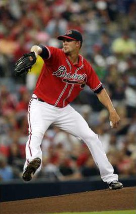 Cardinals Braves Base Heal