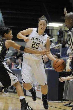 010212 BKW GSU HOOPS 02