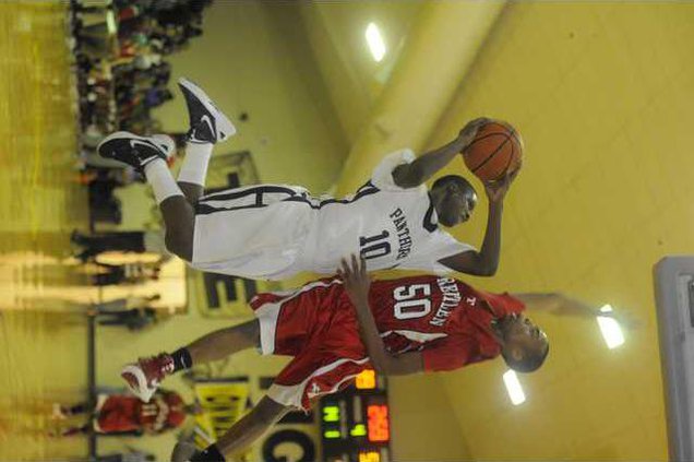 021612 PORTAL HOOPS 01