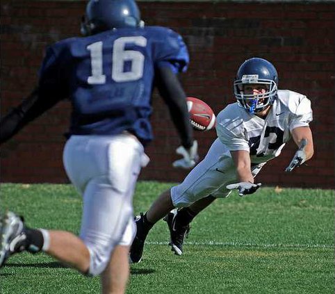 041010 GSU FOOTBALL 04 web