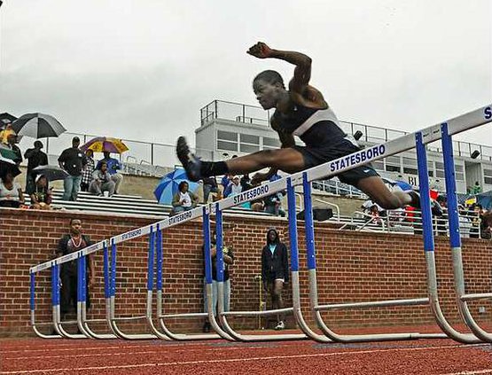 042410 HS TRACK 02 web
