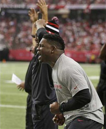 Falcons Weatherspoon  Heal WEB