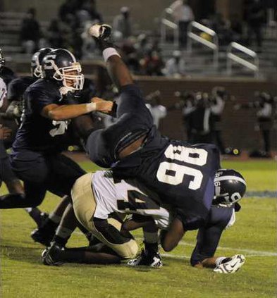 091611 SHS FOOTBALL 02